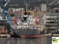 Navio graneleiro à venda