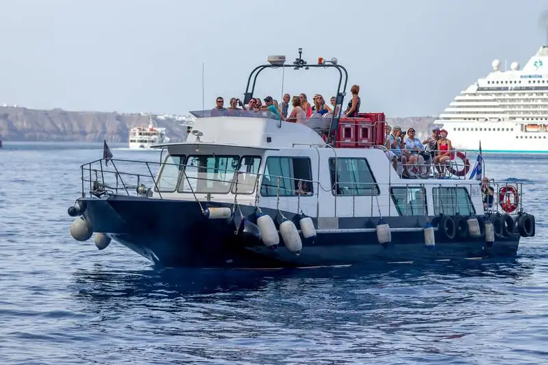 Navio de passageiros à venda