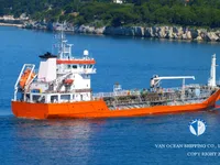 Navio-tanque de óleo/produtos químicos à venda