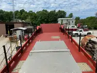 Balsa de desembarque, tanque à venda