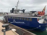 Navio de cruzeiro à venda