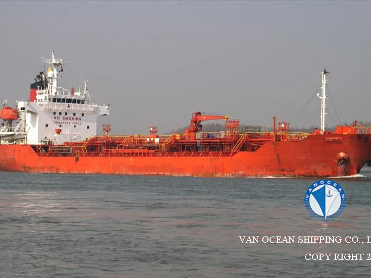 Navio-tanque de óleo/produtos químicos à venda