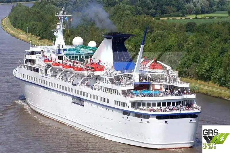 Navio de cruzeiro à venda