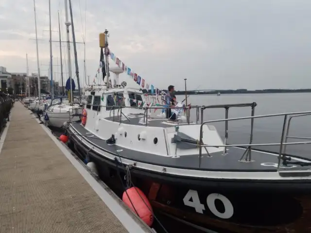 Barco piloto à venda