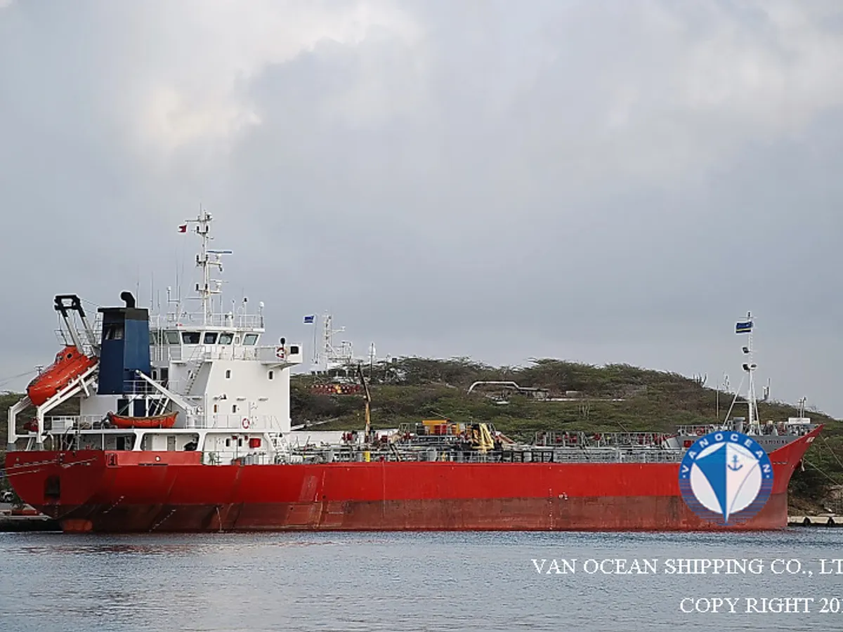 Navio-tanque de óleo/produtos químicos à venda