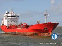 Navio-tanque de óleo/produtos químicos à venda
