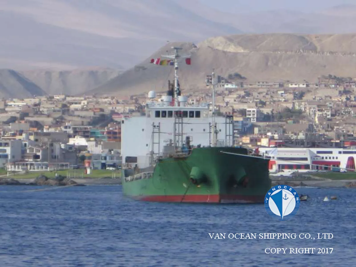 Navio-tanque de óleo/produtos químicos à venda