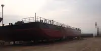 Barcaça à venda