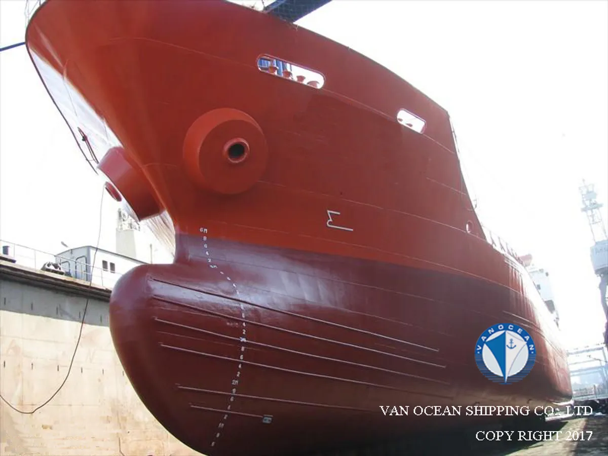 Navio-tanque de óleo/produtos químicos à venda