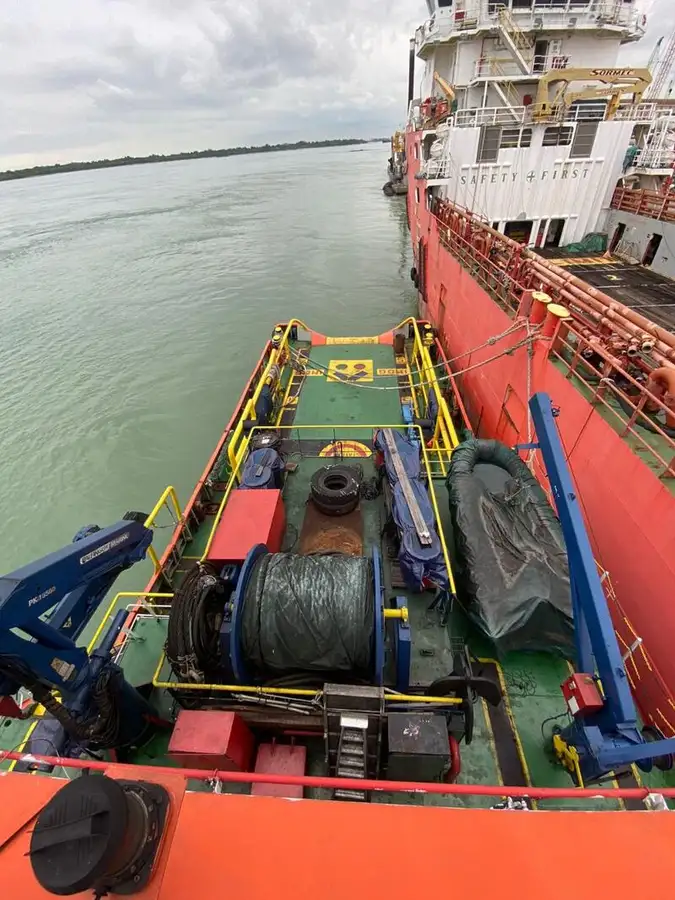 Navio frigorífico à venda