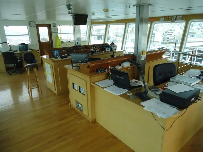 Navio de transporte de passageiros (Ferry) à venda