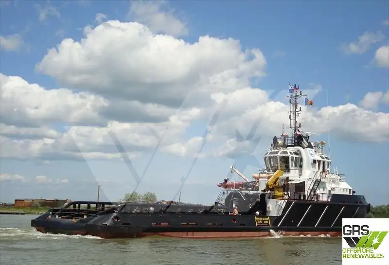 Navio de abastecimento à venda