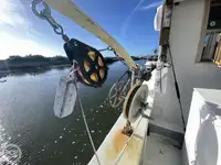 Navio de pesca de arrasto à venda