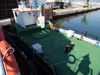 Rebocador à venda