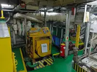 Barco de tripulação à venda
