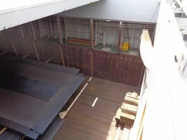 Navio graneleiro à venda