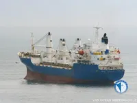 Navio frigorífico à venda