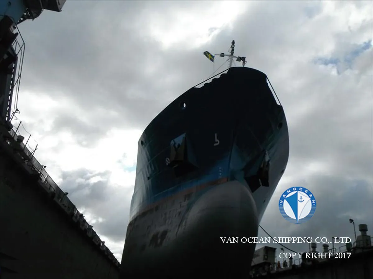 Navio-tanque de óleo/produtos químicos à venda