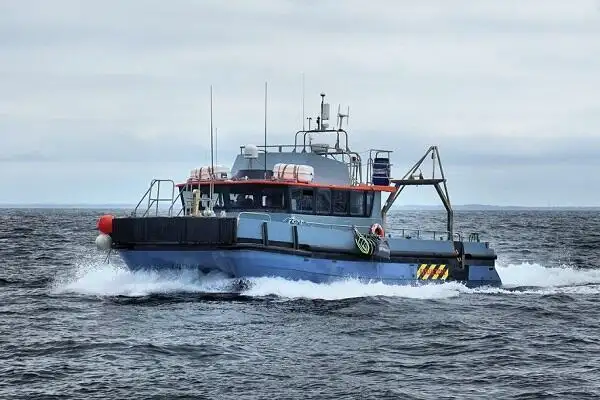 Navio de pesquisa à venda