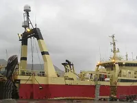 Navio de pesca de arrasto à venda