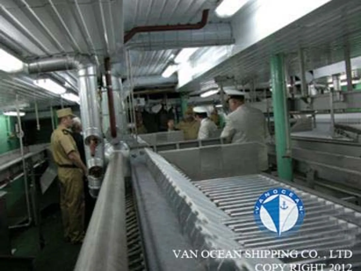 Navio de pesca de arrasto à venda