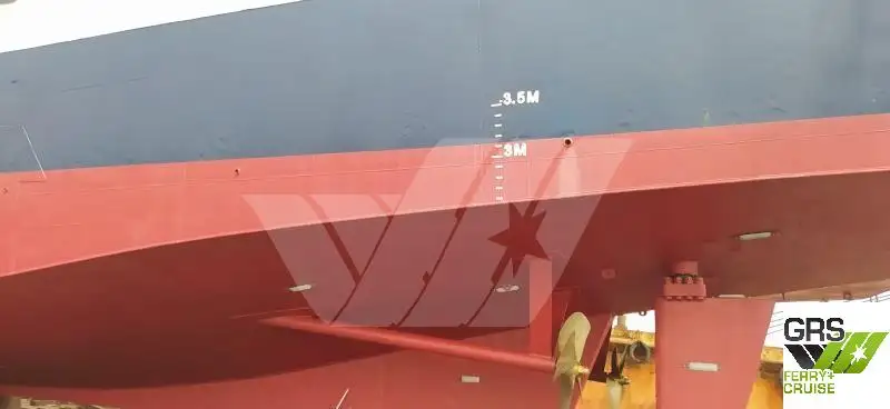 Navio de passageiros à venda