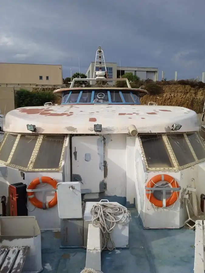 Navio de transporte de passageiros (Ferry) à venda
