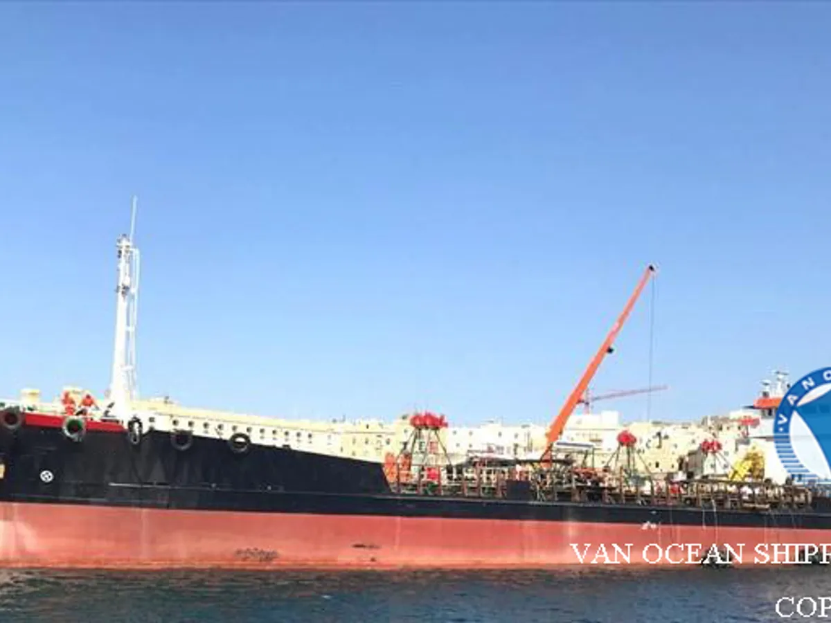 Navio-tanque de óleo/produtos químicos à venda