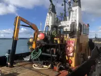 Rebocador à venda