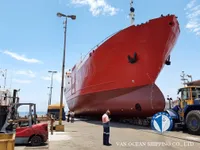 Navio frigorífico à venda