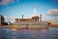 Navio porta-contentores à venda