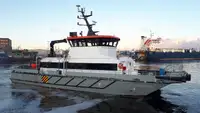 Catamarã à venda