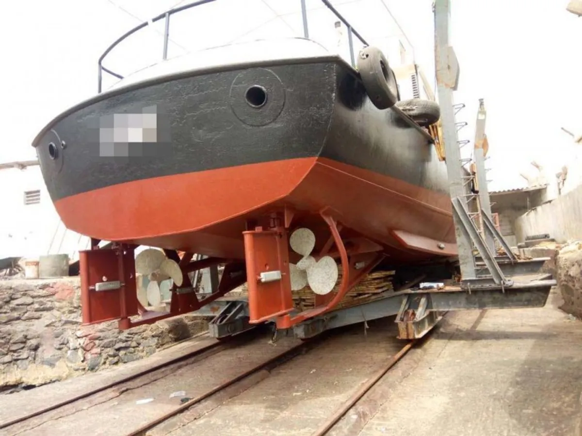 Barcos de trabalho à venda