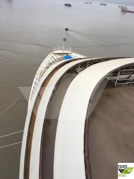 Navio de cruzeiro à venda