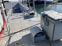 Balsa de desembarque, tanque à venda