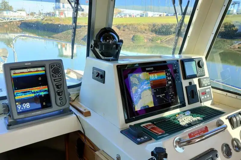 Barcos de trabalho à venda