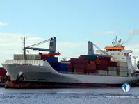 Navio frigorífico à venda
