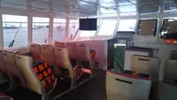 Barco de tripulação à venda