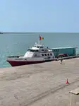Navio porta-contêineres à venda