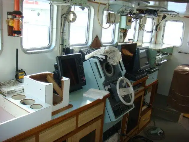 Navio de pesca de linha de mão à venda