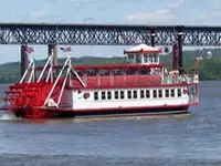 Navio de passageiros à venda