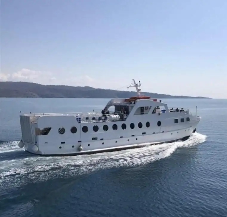 Navio RoPax à venda