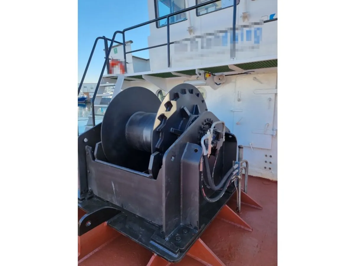 Barcos de trabalho à venda