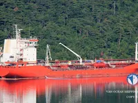 Navio-tanque de óleo/produtos químicos à venda