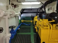 Navio de abastecimento à venda