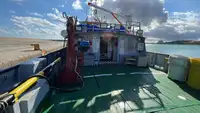 Barco de tripulação à venda