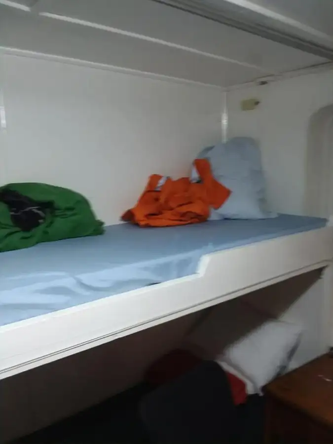 Barcaça à venda