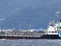 Navio-tanque de óleo/produtos químicos à venda