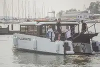Navio porta-contentores à venda