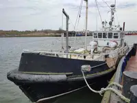 Navio de pesquisa à venda